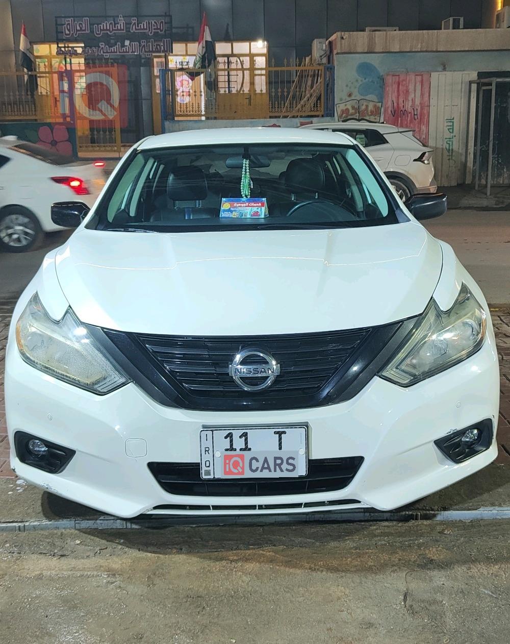 نيسان ألتيما